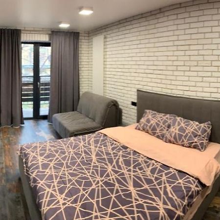 Уютная Квартира Возле Метро 23 Августа Lägenhet Charkiv Exteriör bild