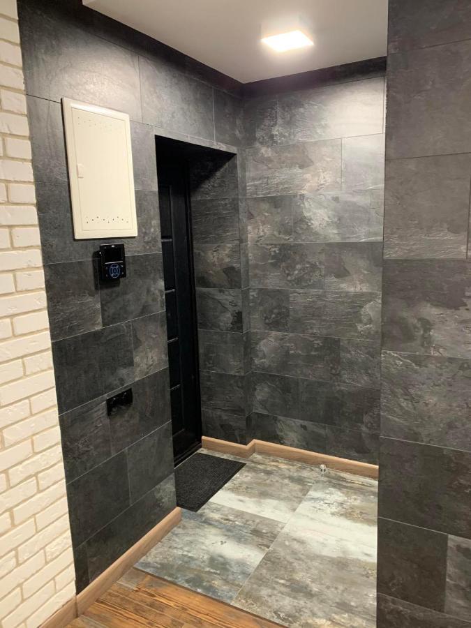 Уютная Квартира Возле Метро 23 Августа Lägenhet Charkiv Exteriör bild